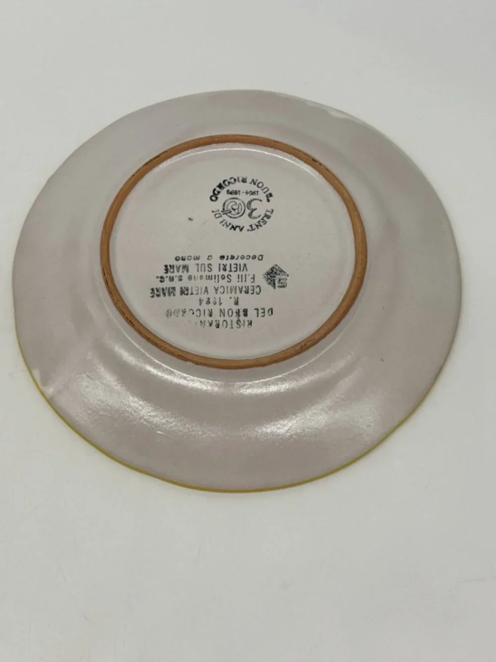 Vietri Sul Mare Ceramics Solimene Buon Ricordo Hong Kong Lobster Spaghetti Plate